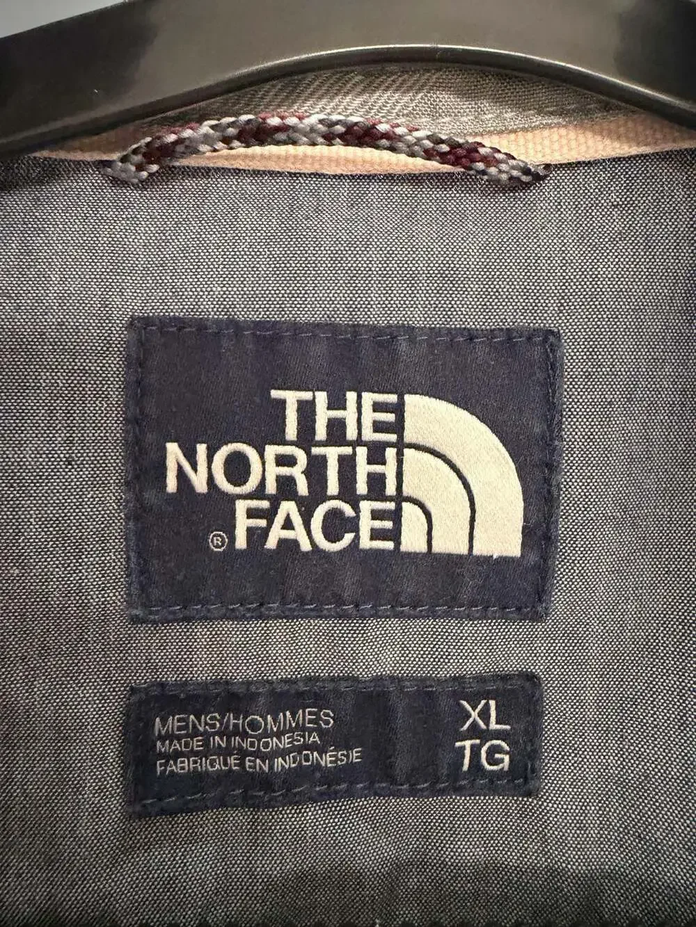 The North Face Men's XL‎ Long Sleeve Button Down Shirt